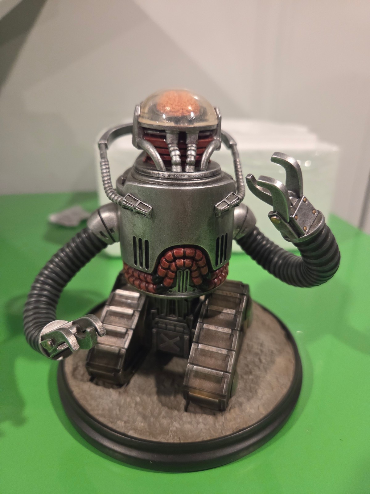 Fallout Robobrain Polyresin Statue Figure Army Regular Silver COA# 333/600