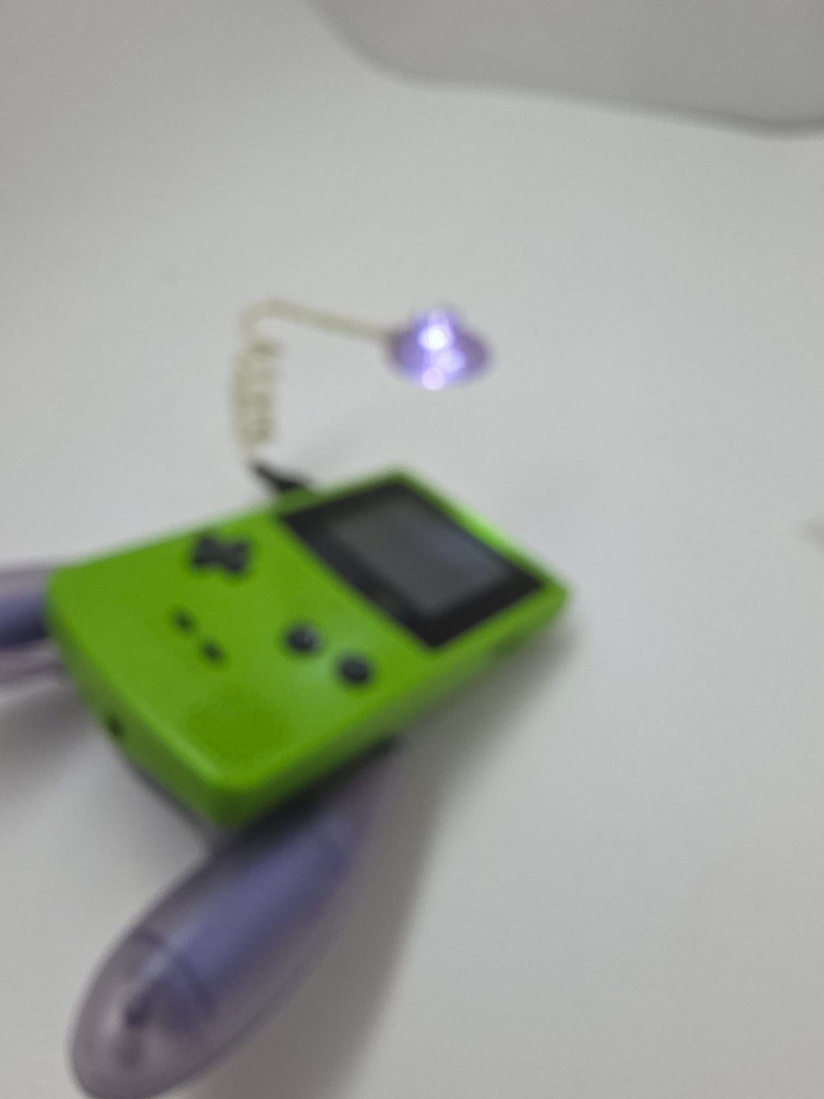 NEW Super Bright LED Worm/Snake Light for Game Boy Color No Batteries Required