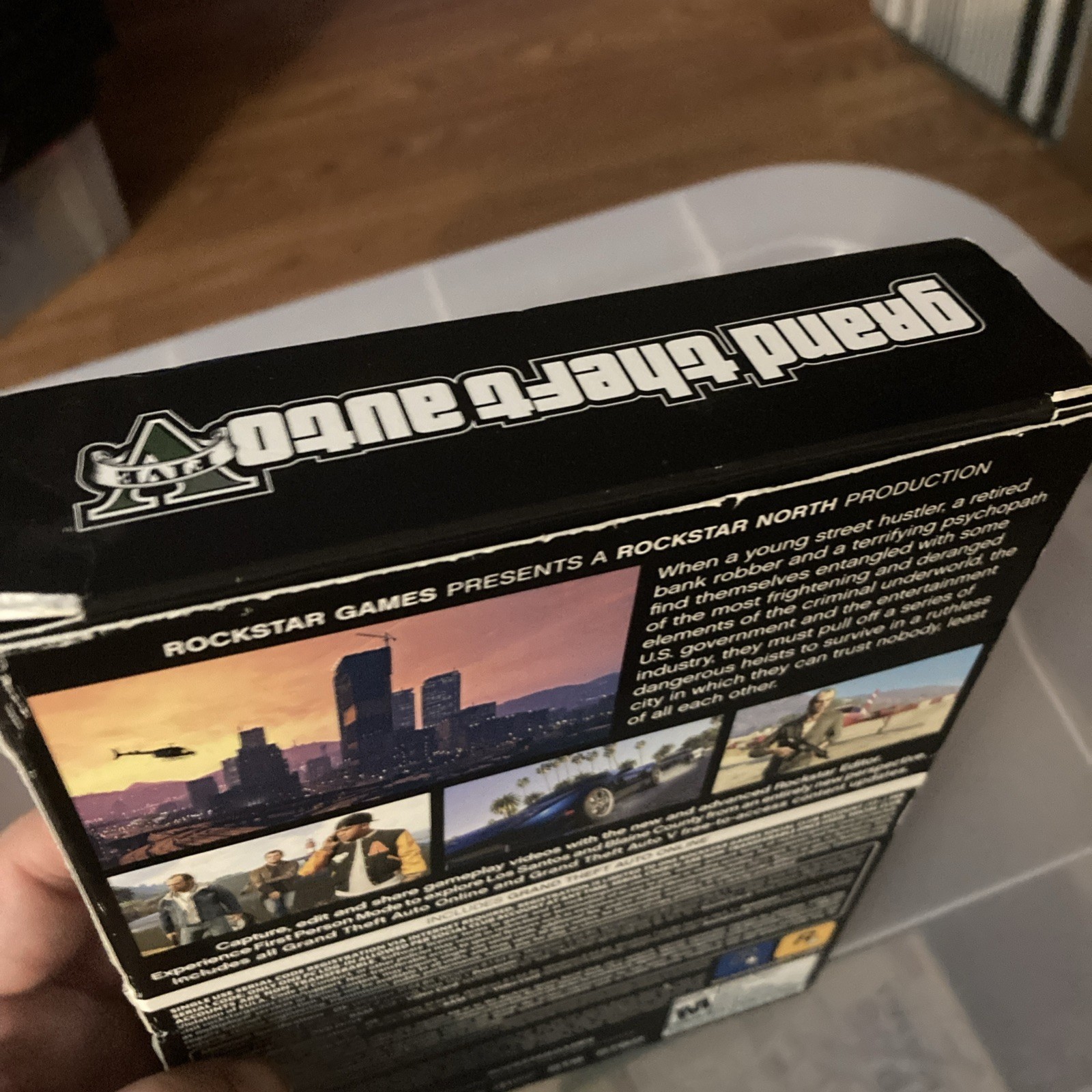 Grand Theft Auto V Five PC GTA 5 Collectors Box Set 7 Disk Series Used Good