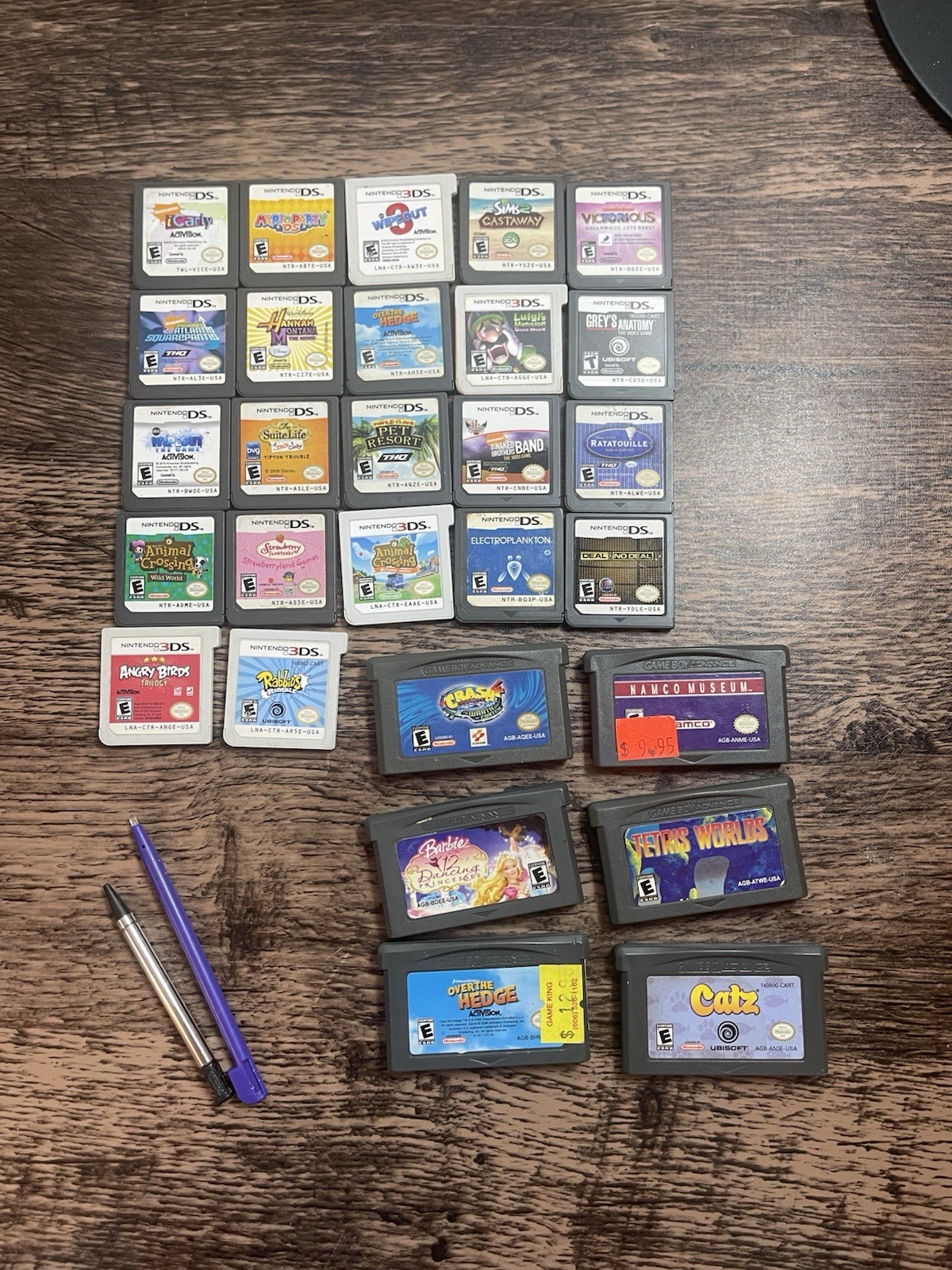 Nintendo 3DS Midnight Purple Portable Gaming Console & 35 Games