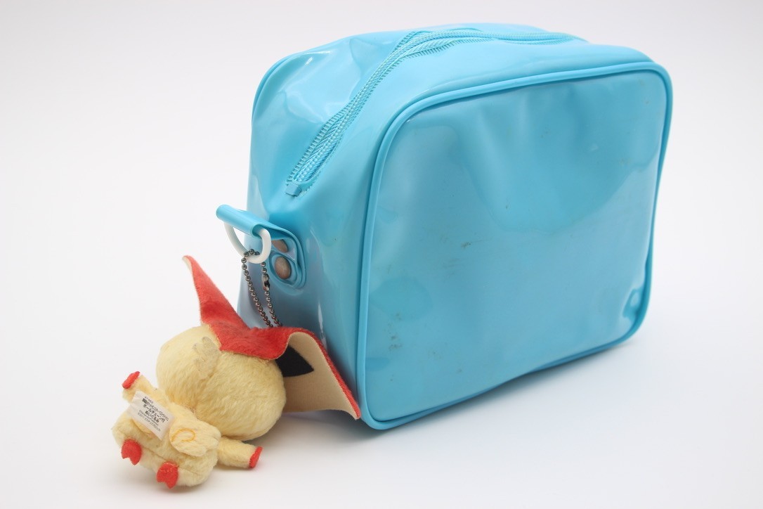 Pokemon Reshiram & Zekrom Carrying Case / Pouch w/ Victini Plushy for 3DS XL