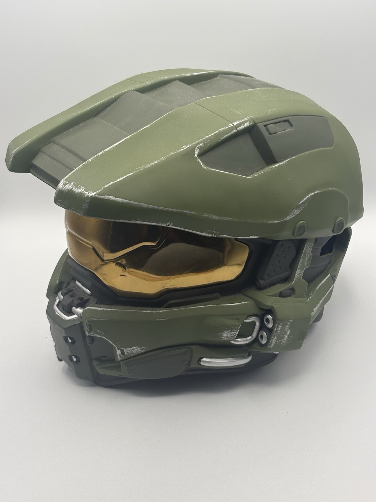 Halo Helmet Master Chief Full Sized Wearable with LED Lights – Infinite, 2, 4