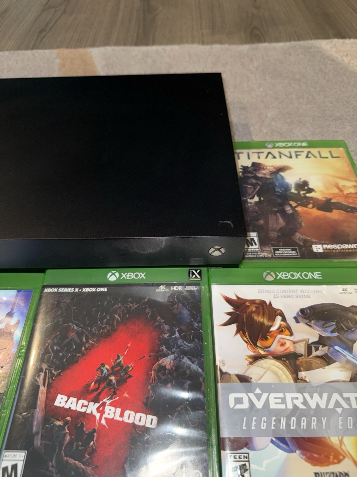 Xbox One X 1TB Console Bundle 3 Controllers 11 Games Turtle Beach Headset
