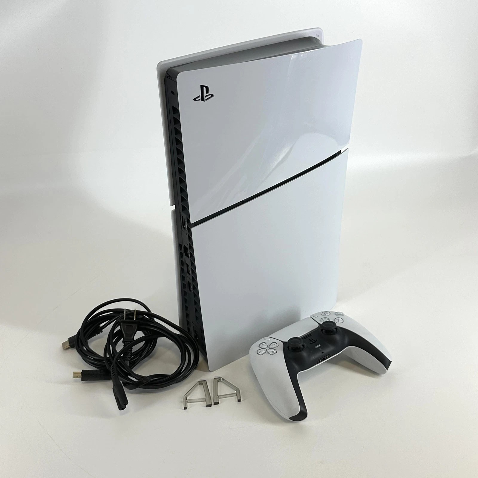 Sony PlayStation 5 Slim Disc Edition Console White 1TB w/ HDMI -Excellent