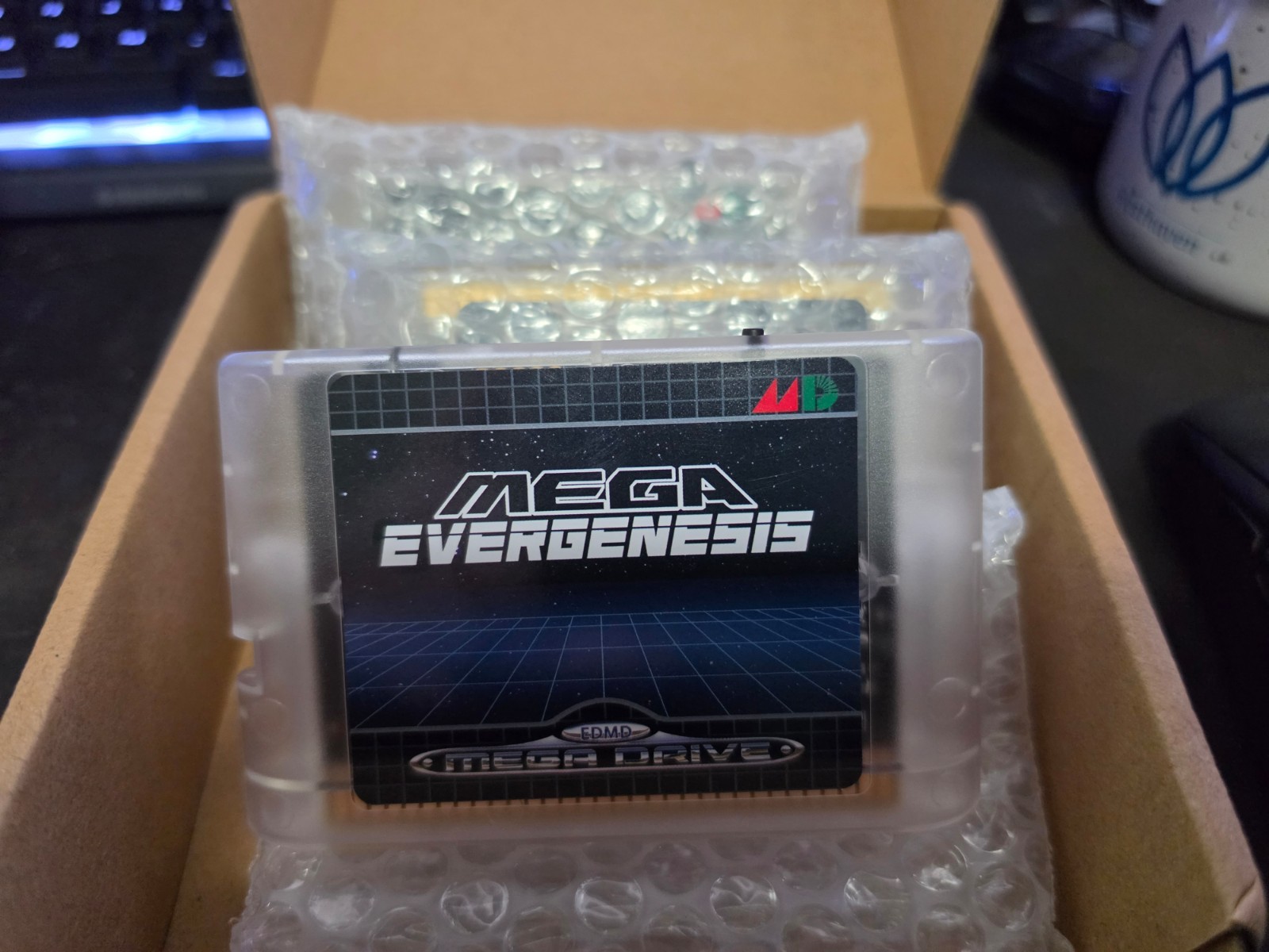 Mega EverGenesis (Everdrive) 1000+ in 1 w/ Micro SD Card