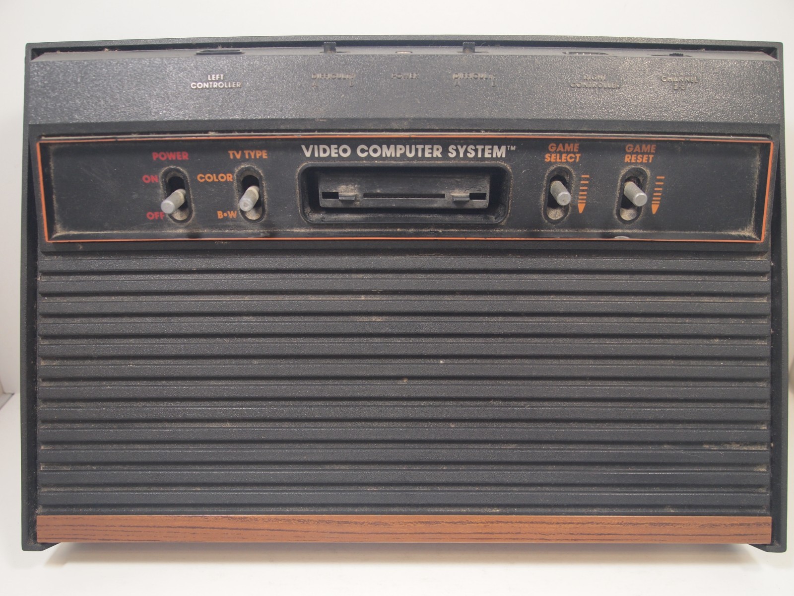 Atari 2600 Console Only Not Working For Parts or Repair