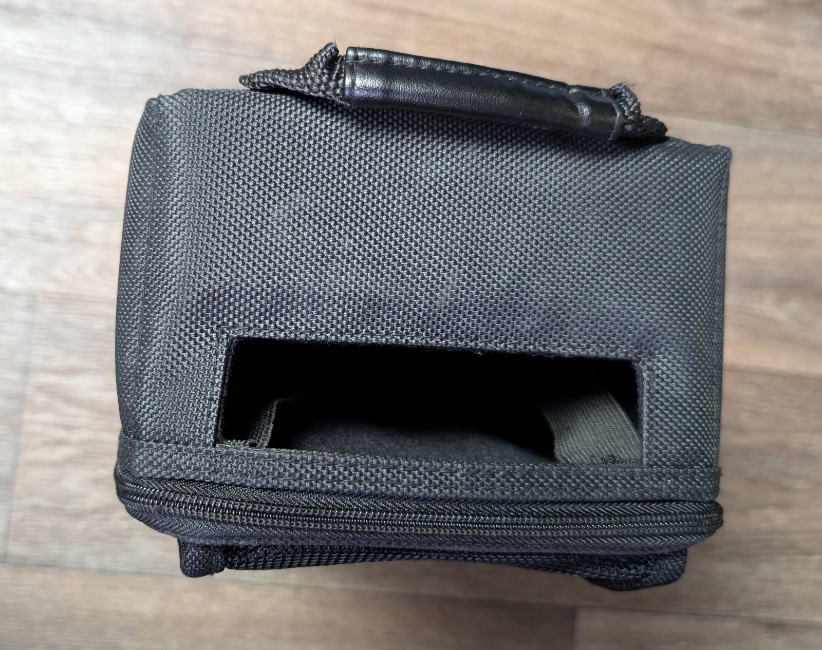 Nintendo GameCube Carrying Case Travel Bag Black/Gray