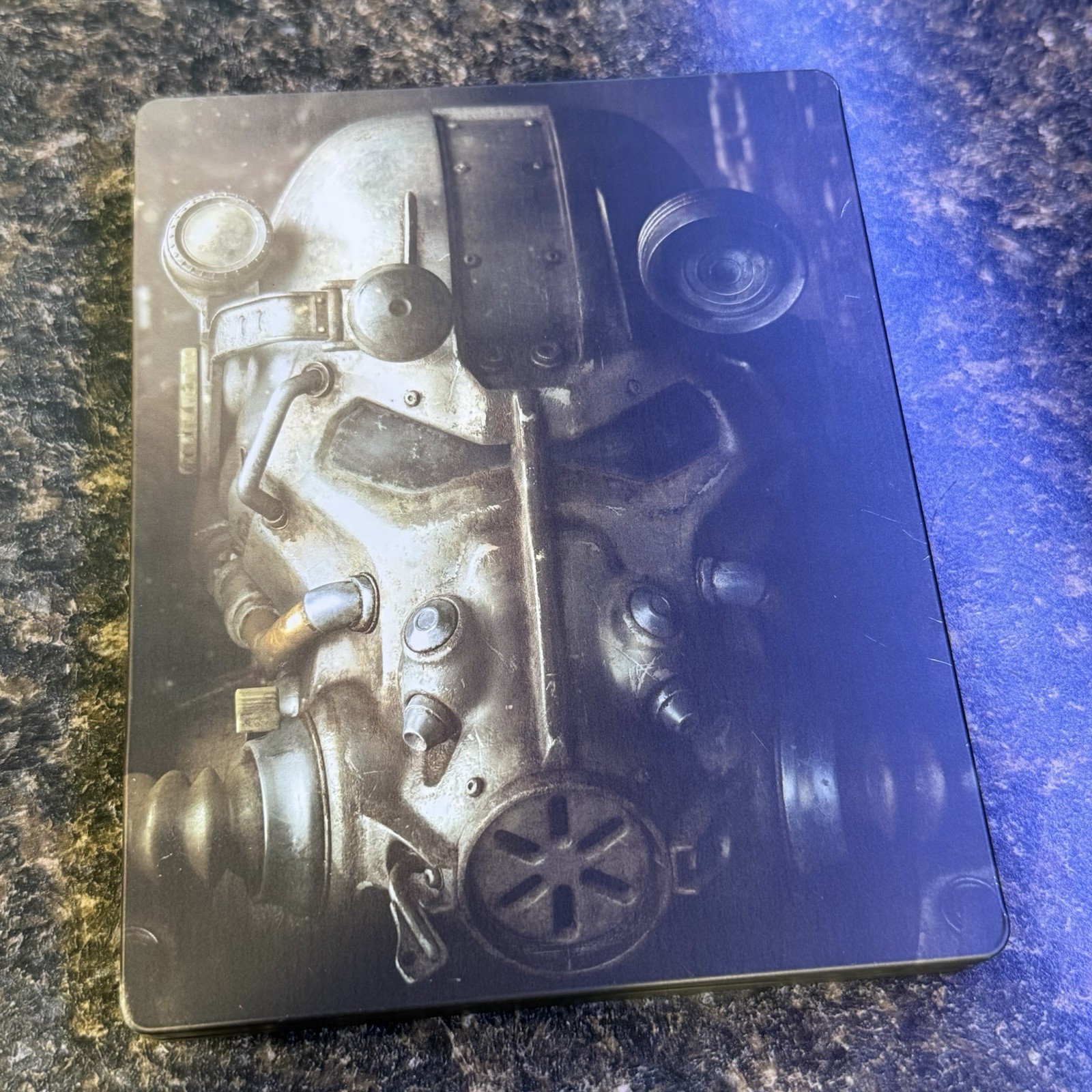 Fallout 4 (Microsoft Xbox One) Collector’s Steelbook Edition No Disc Broken Tab