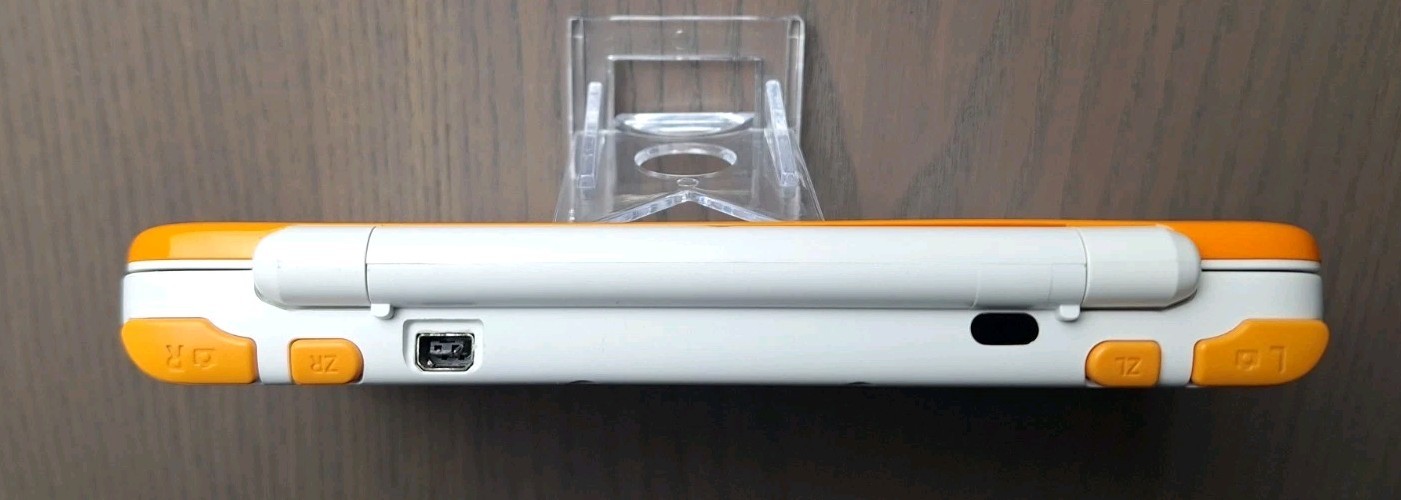New Nintendo 2DS XL White Orange | Charger + 32GB SD Card | Region Free