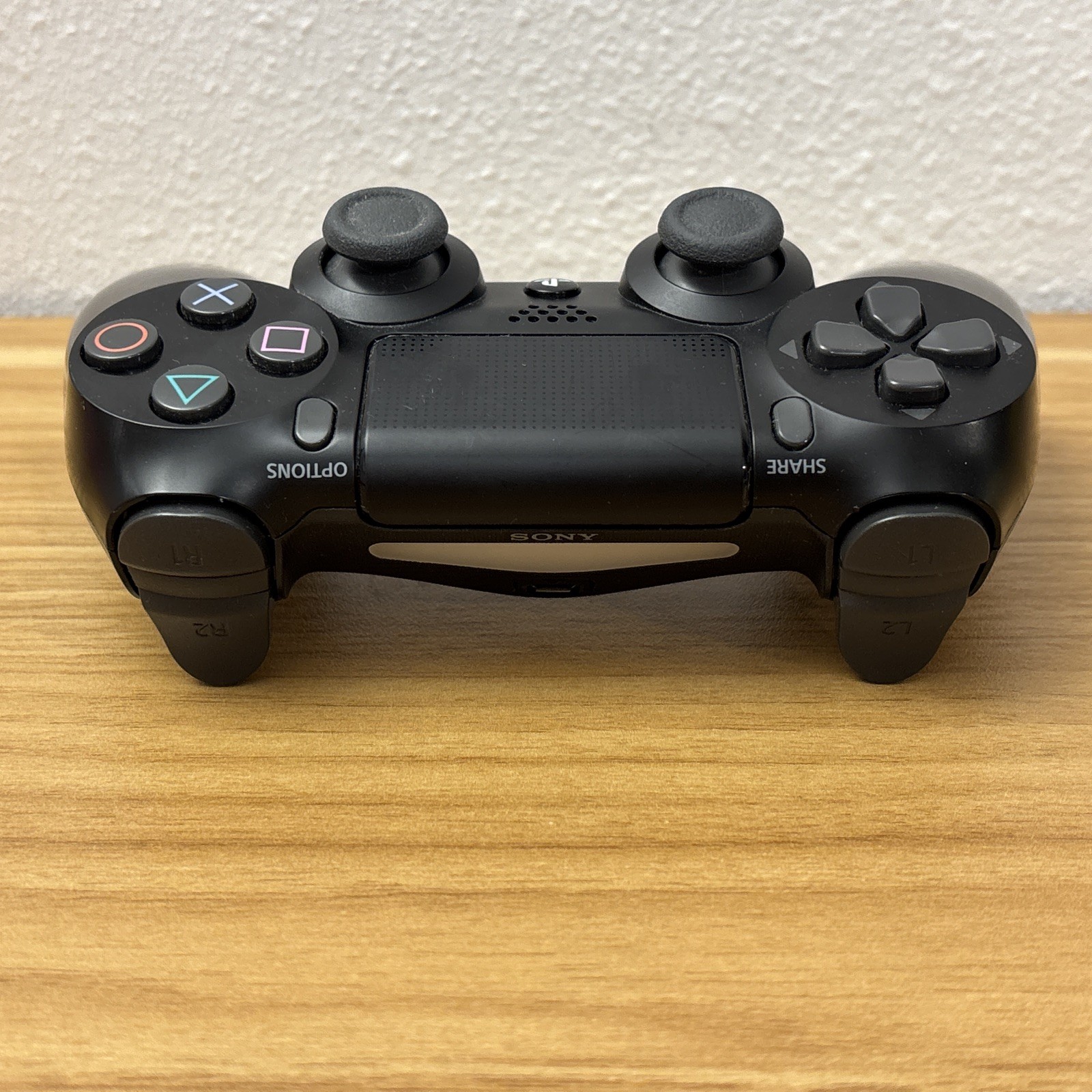 Sony PS4 Slim 1TB CUH-2115B Console Cords, Charger, Controller, FREE SHIPPING