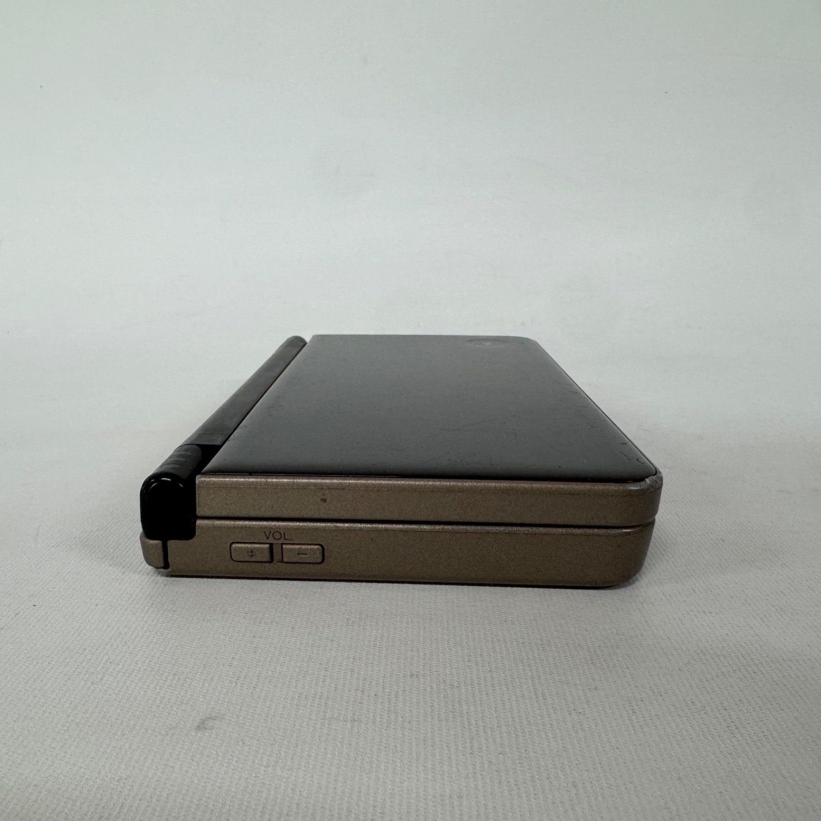 Nintendo DSi XL with Charger – Bronze/Dark Brown Good Condition TESTED No Stylus