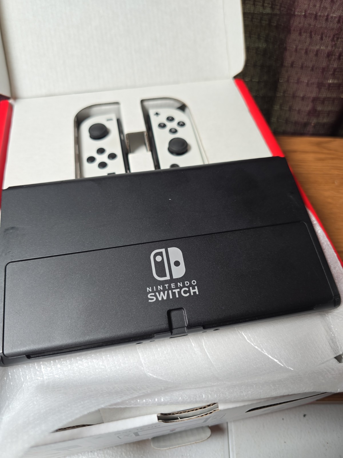Nintendo Switch OLED Model HEG-001 Handheld Console – 64GB – White
