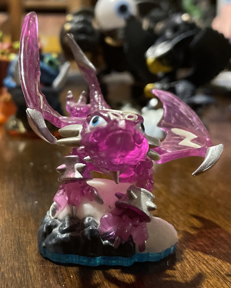 Activision Skylander Phantom Cynder Figure Swamp Force 2013 Undead Blue Base GUC