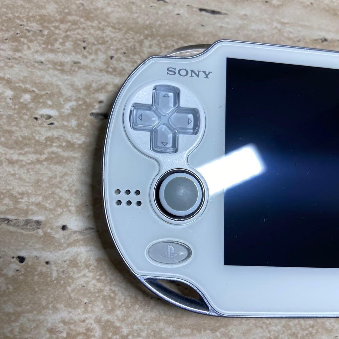 PS Vita PCH-1000 Crystal White Console White Tested Working Good Condition 7250
