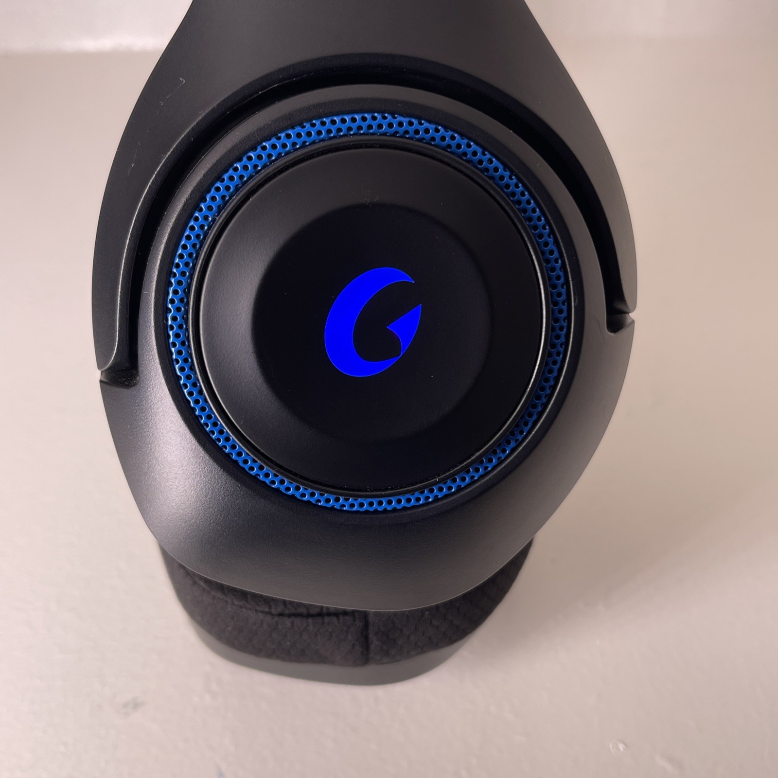 KAPEYDESI Wireless Gaming Headset 2.4GHz Wireless and Bluetooth 5.2 captain 400