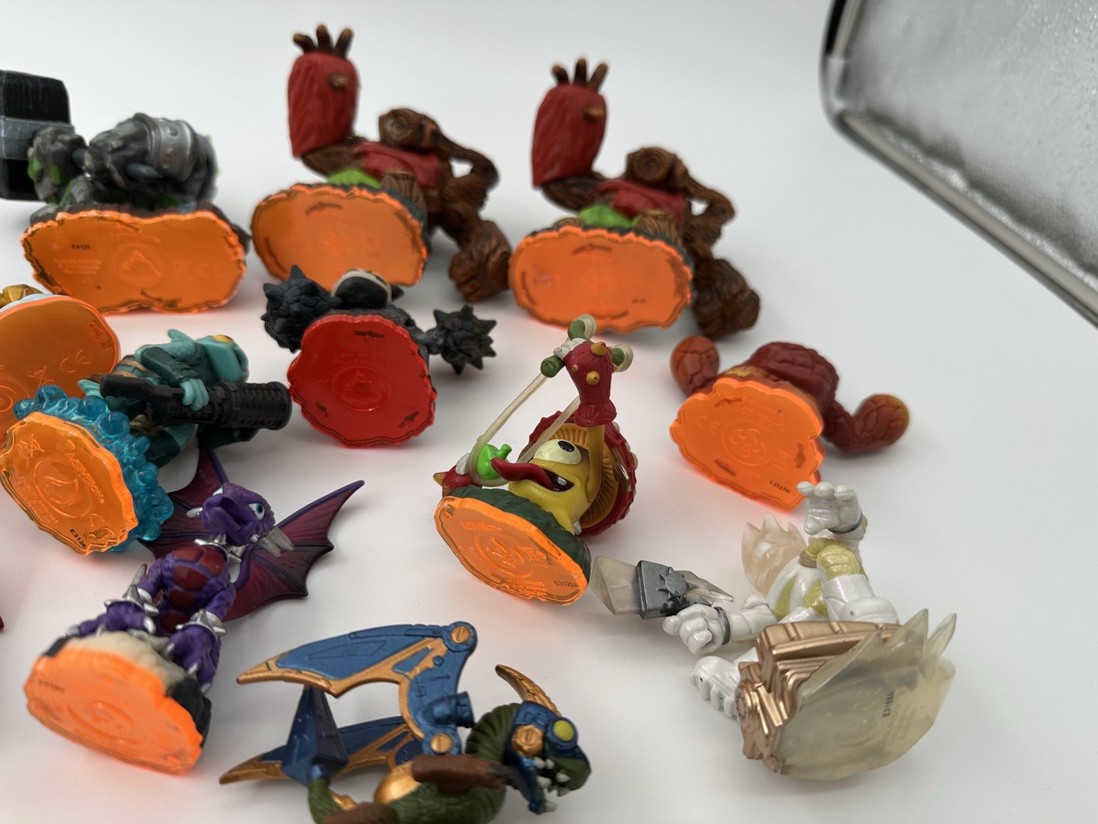 Skylanders Spyro’s Adventure Spyro Dragon Series 1 2011 Huge Lot Figure Game