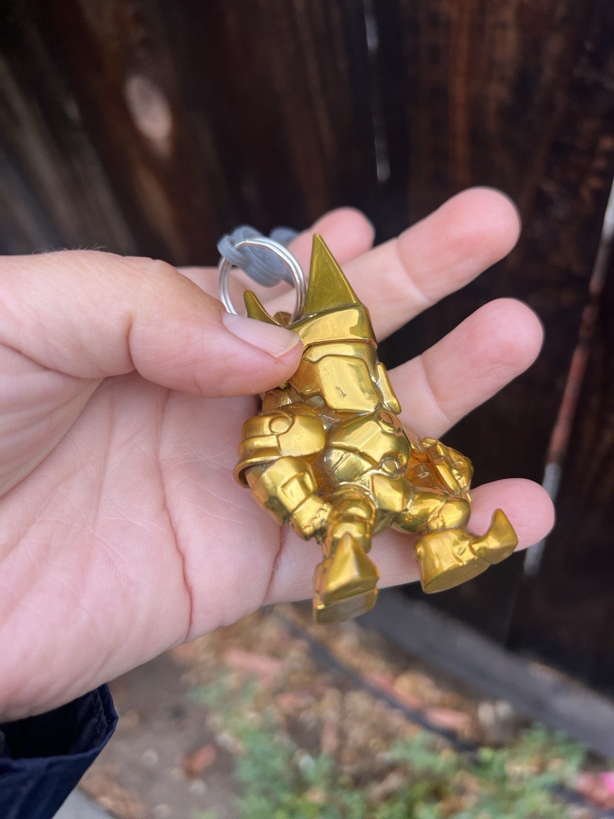 Overwatch Reinhardt Gold Backpack Hanger Keychain Clip