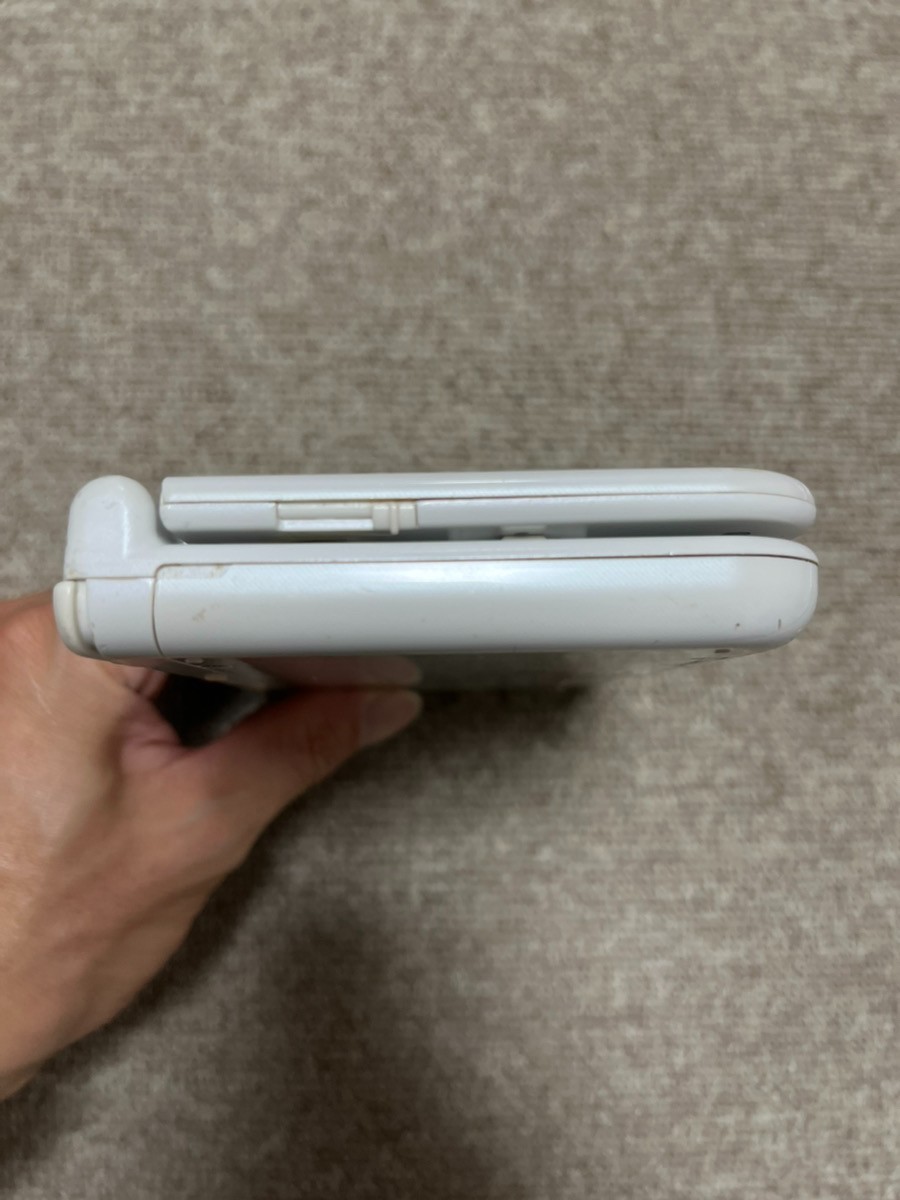New 3DS LL XL Pearl White Japan Nintendo Console region Japanese B966
