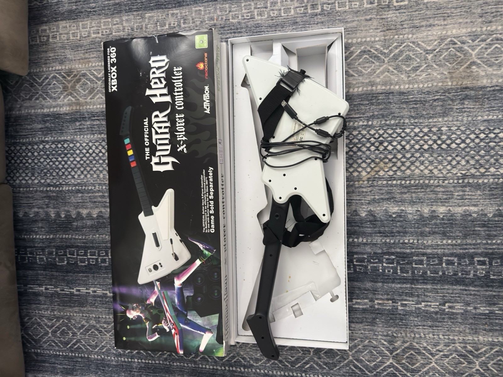 Guitar Hero Xbox 360 X-Plorer Xplorer Wired Controller 95065 RedOctane-With Box!