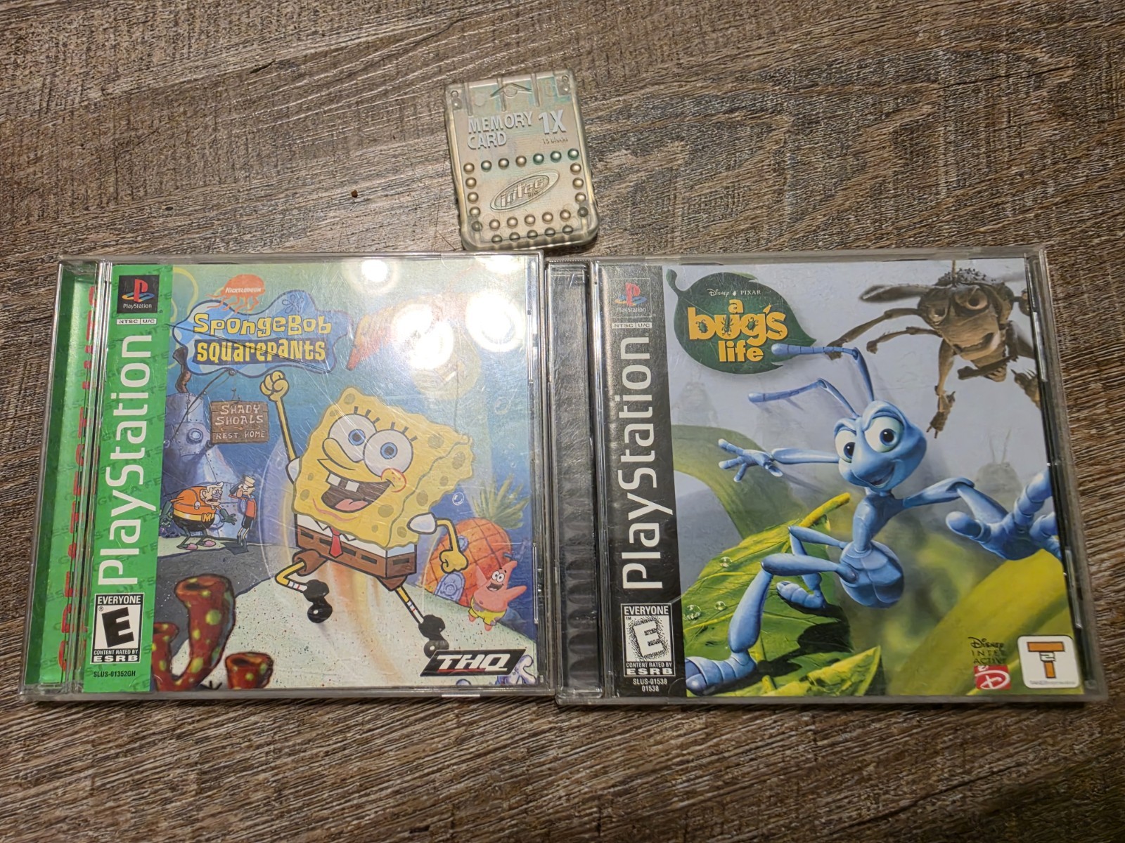 A Bug’s Life – Spongebob-memory card Bundle Playstation(PS1) COMPLETE