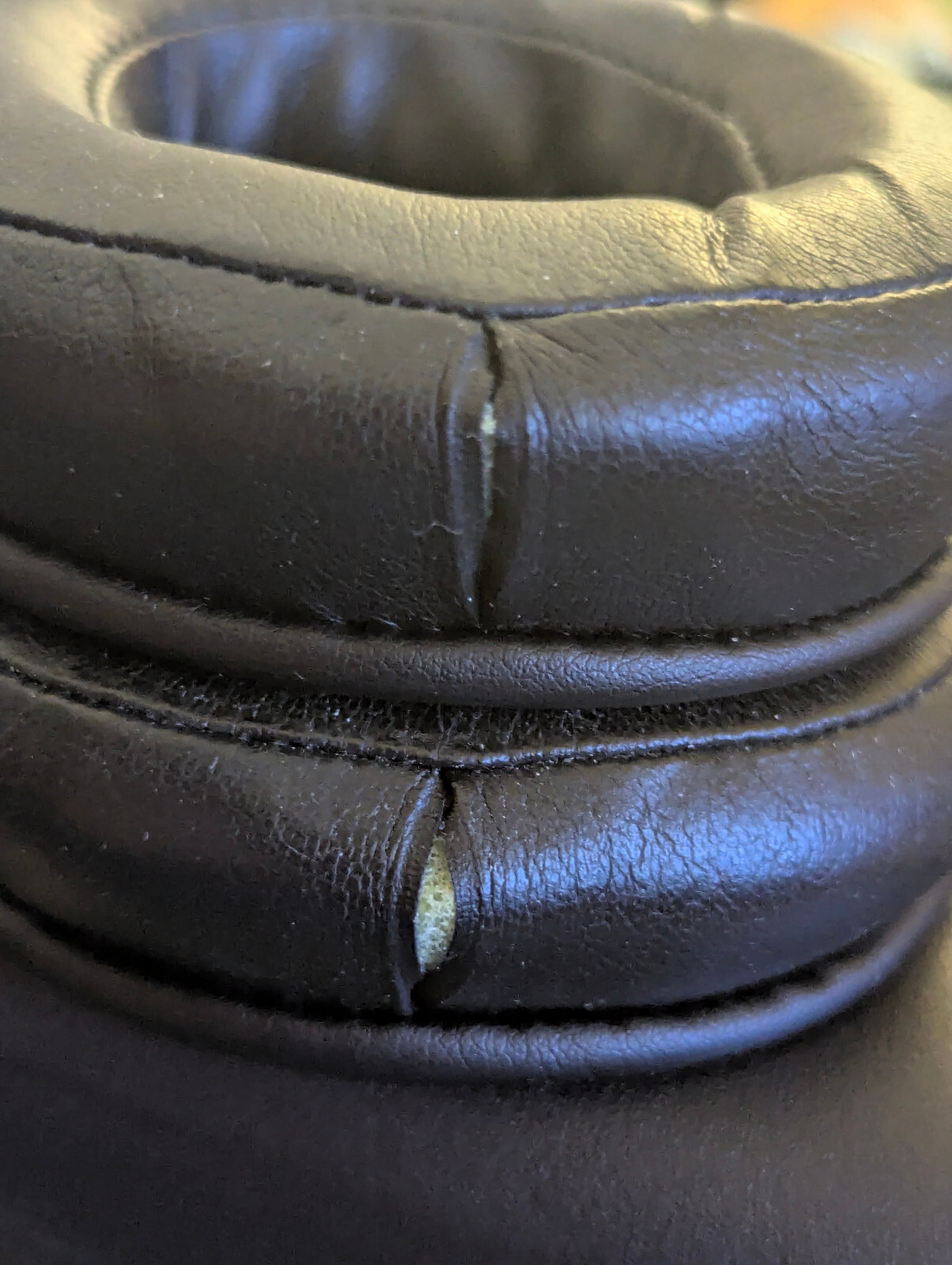 SteelSeries Arctis Pro Black Soft Synthetic Leather + Memory Foam Ear Cushions