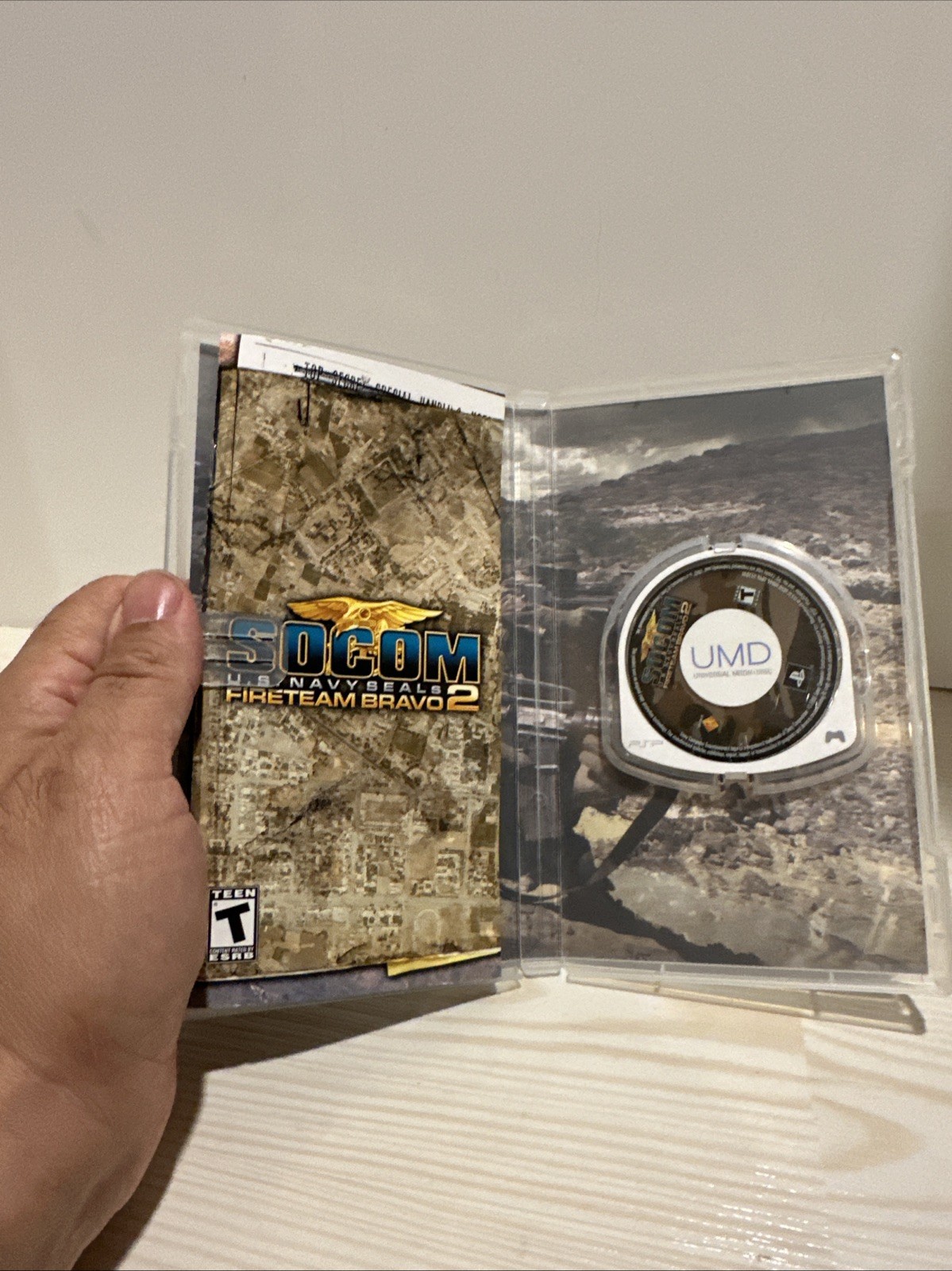 PlayStation PSP SOCOM U.S. Navy Seals Fireteam Bravo 2 Black Label Complete Box