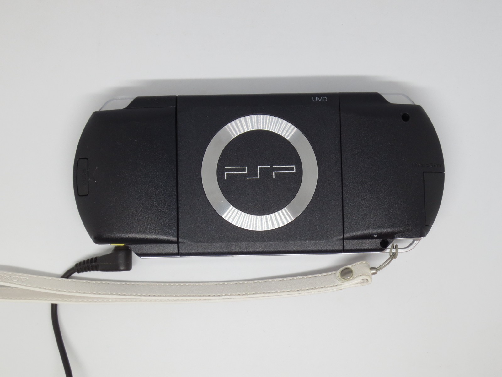Sony PSP-1001 Handheld Console Black – Tested – No Charger / Battery