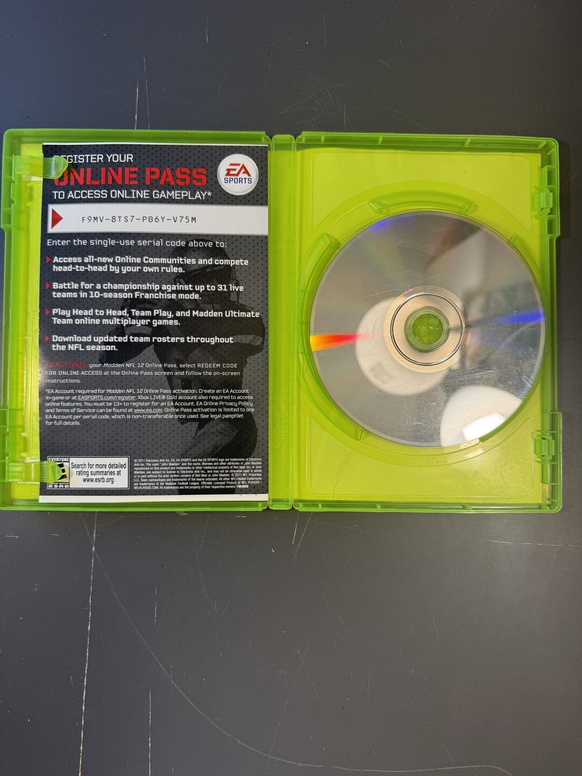 Madden NFL 12 (Xbox 360) EA Sports Football NTSC ESRB E Complete with Manual