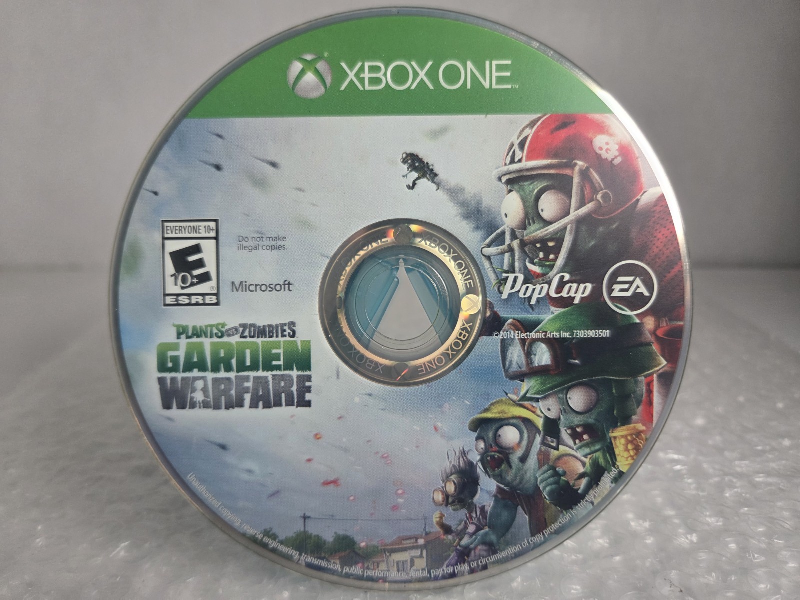 Plants Vs Zombies Garden Warfare Microsoft Xbox 1 One Complete In Box CIB Tested