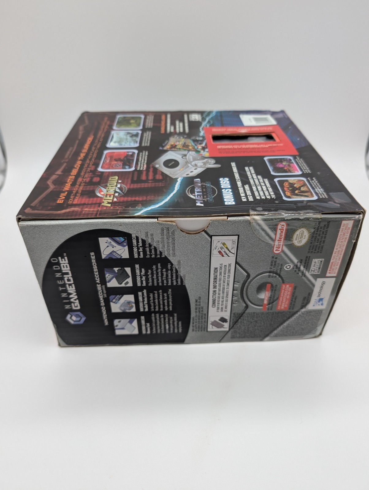 Platinum Metroid Prime Console Bundle Nintendo GameCube, SEALED! VGA, Brand New!