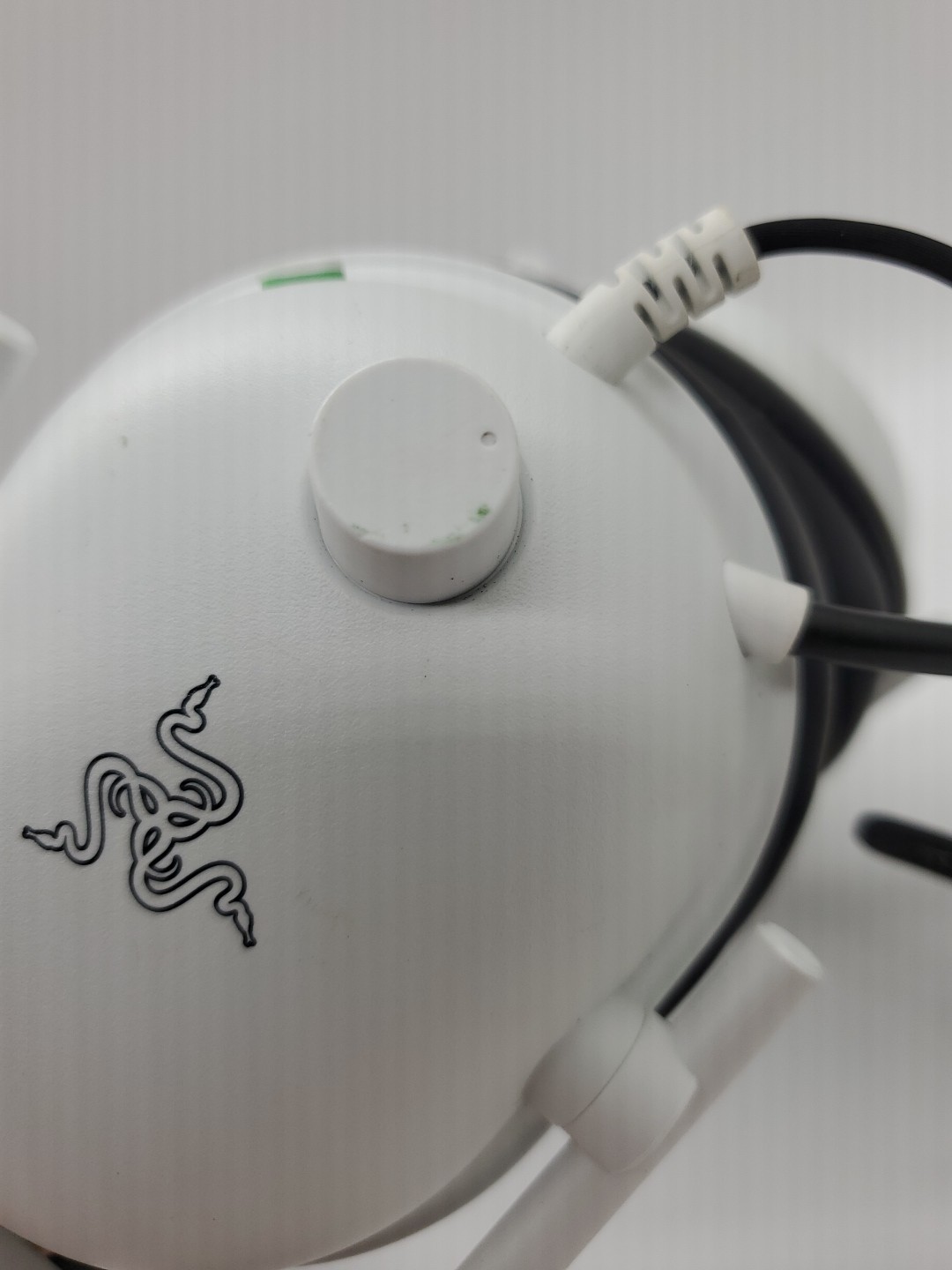 Razer Blackshark V2 X White Over the Ear Gaming Headset