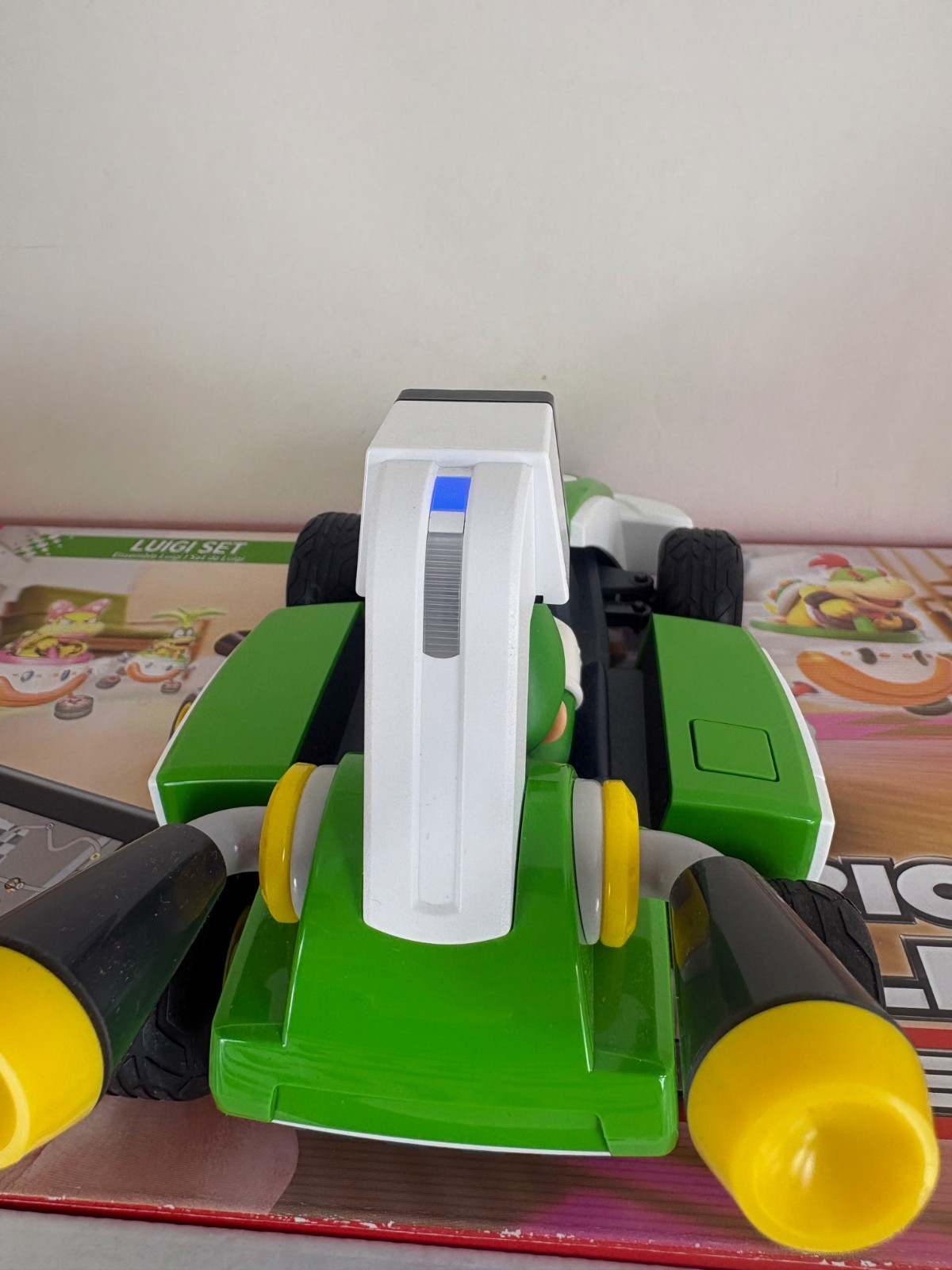 Mario Kart Live: Home Circuit -Luigi Set – Nintendo Switch
