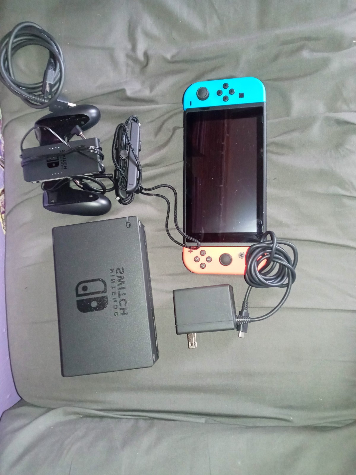 Nintendo Switch Console Neon Red/Blue Joy-Con w/ Dock, 32GB 1080p Wi-Fi