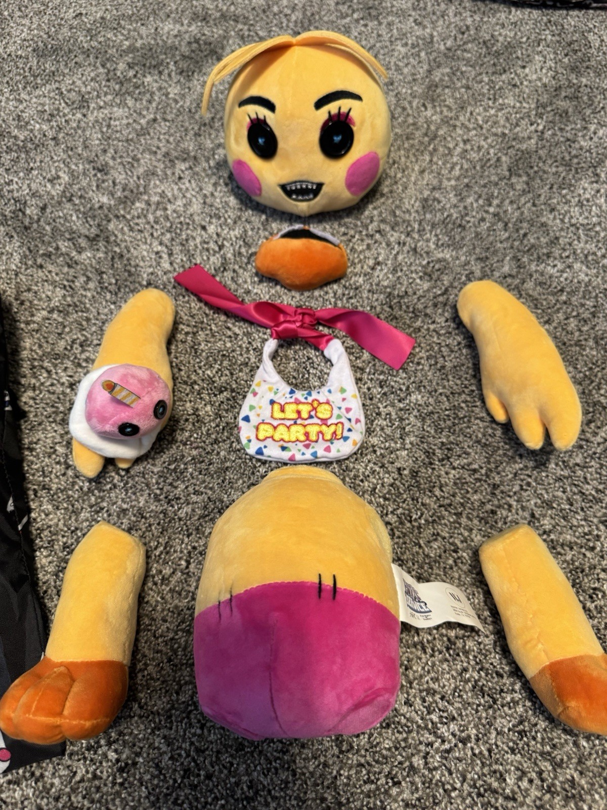 HEX Five Nights at Freddy’s Toy Chica Plush Doll Plush