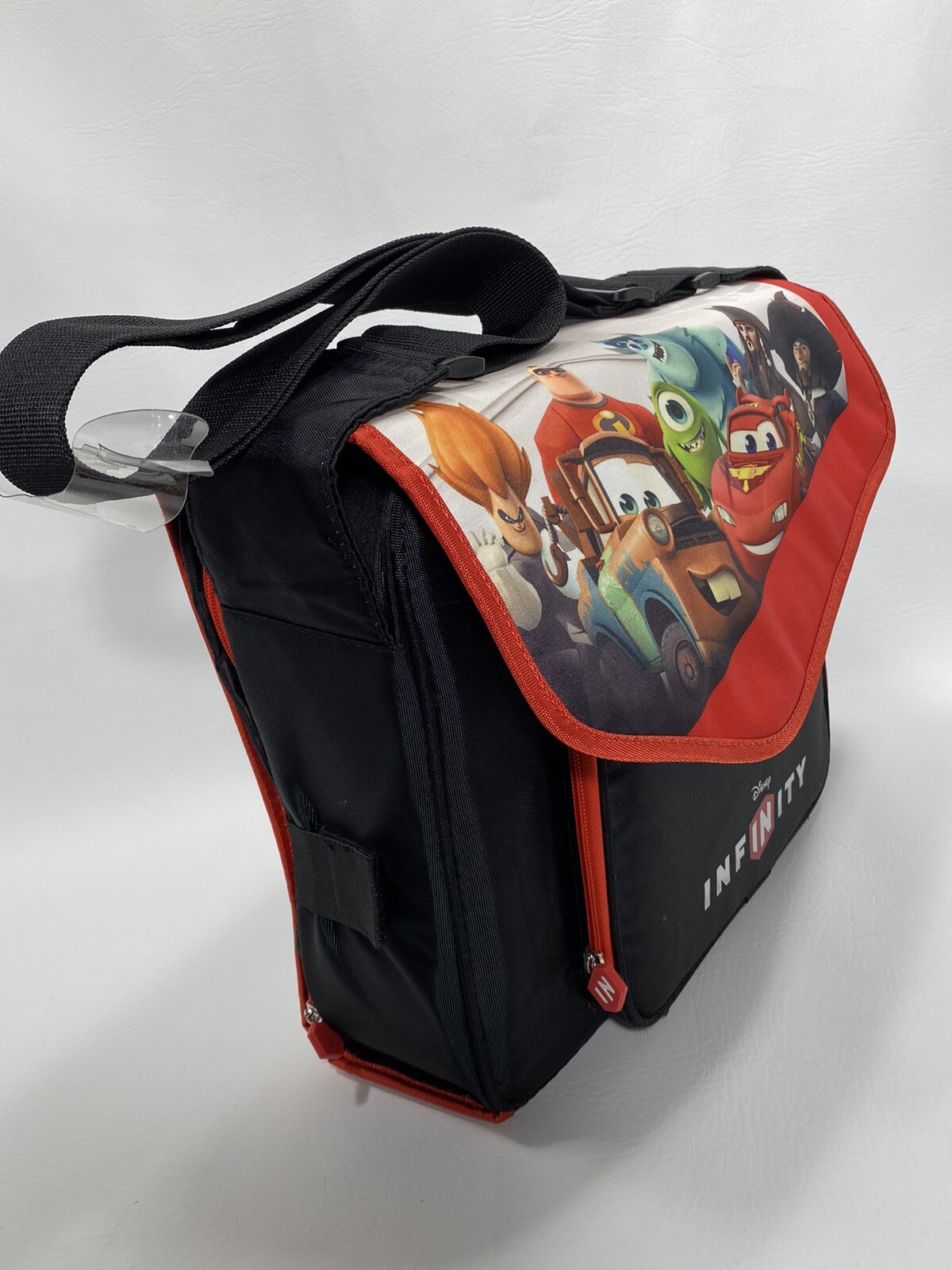 Disney Infinity Lot Of 26 Figures, XBOX Game 2.0, Roll Out Shoulder Bag, Cards