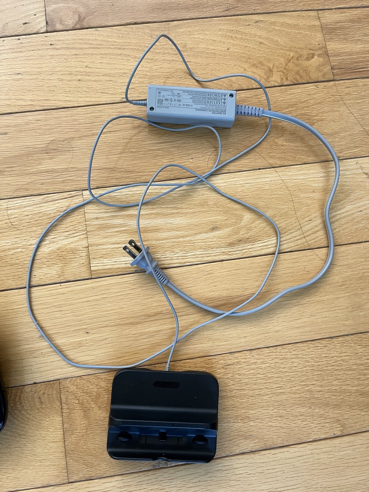 Broken Wii U Gamepad Controller Only – Black WUP-010 For Parts Or Repair