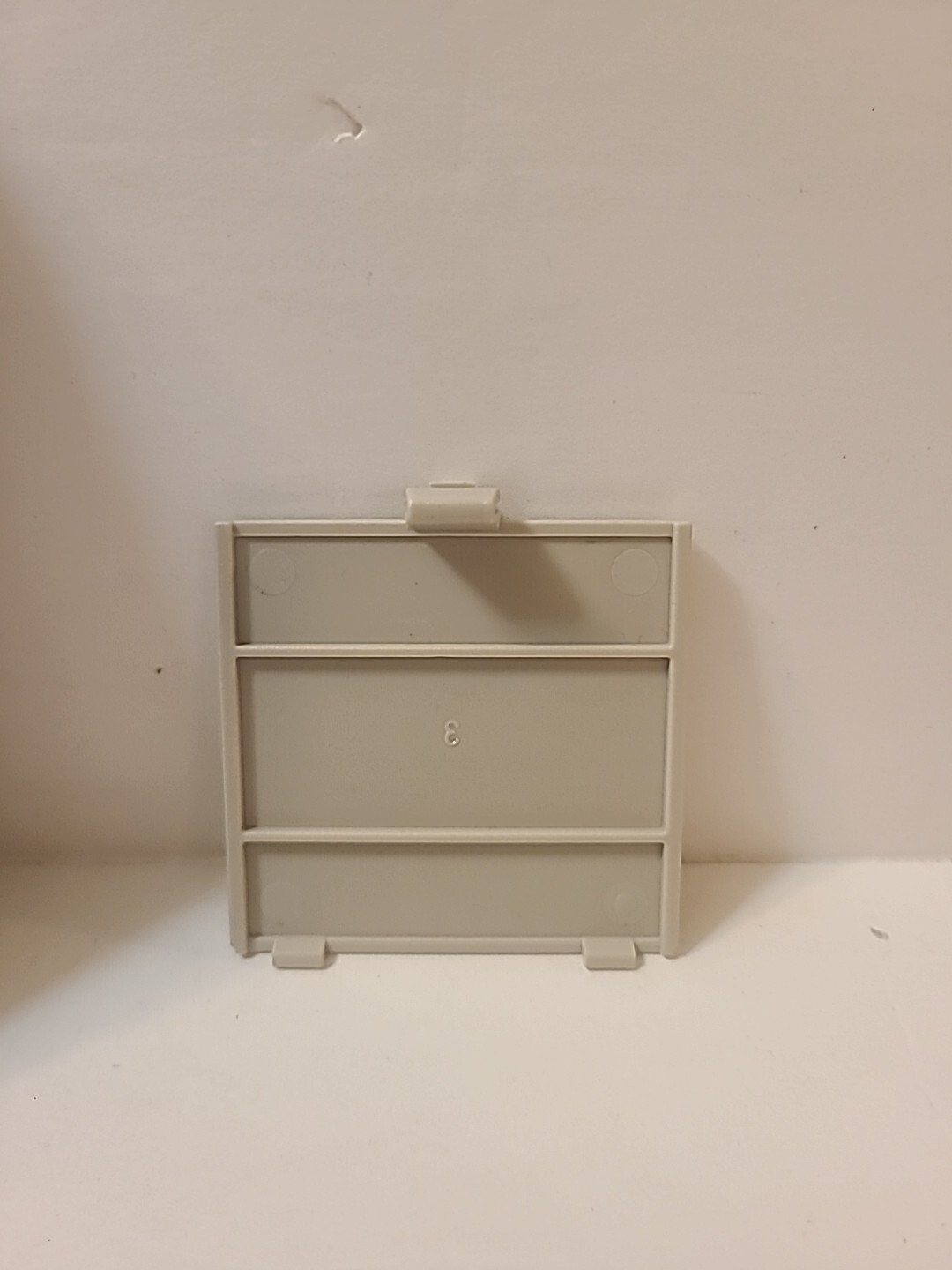 Replacement Battery Door Cover for Original Game Boy DMG Gray. Cover Only