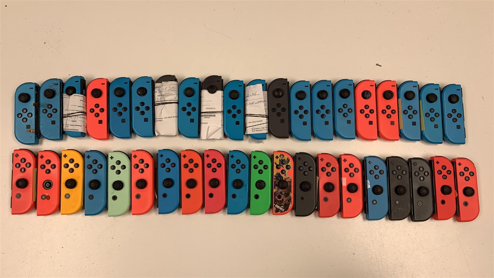 Bulk Lot 40 Nintendo Switch Joy-Con Controllers OEM Damaged Not Working Parts