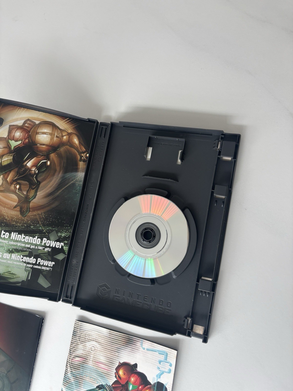Nintendo Metroid Prime 2: Echoes Nintendo GameCube CIB and Strategy Guide BUNDLE