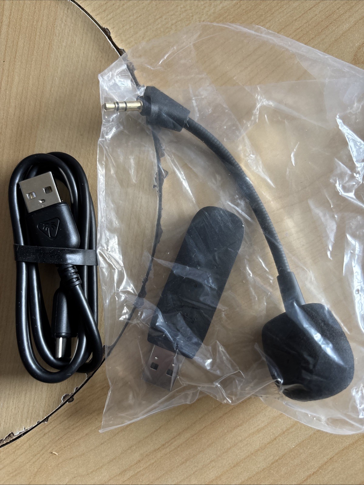 HyperX Cloud II Core Wireless Gaming Headset (Black) New Open Box
