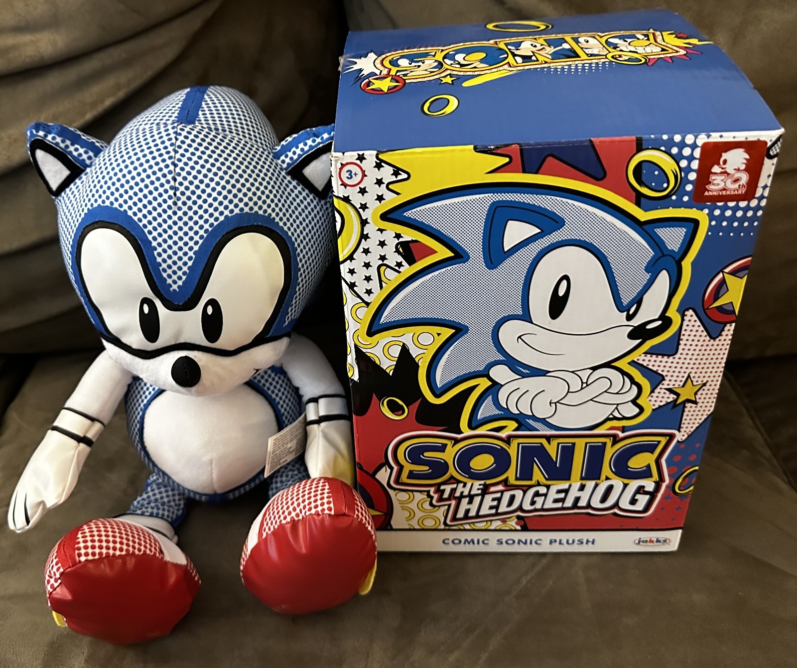 Jakks Pacific Sonic 30TH Anniversary Comic Sonic 14″ Plush with Box – VGC