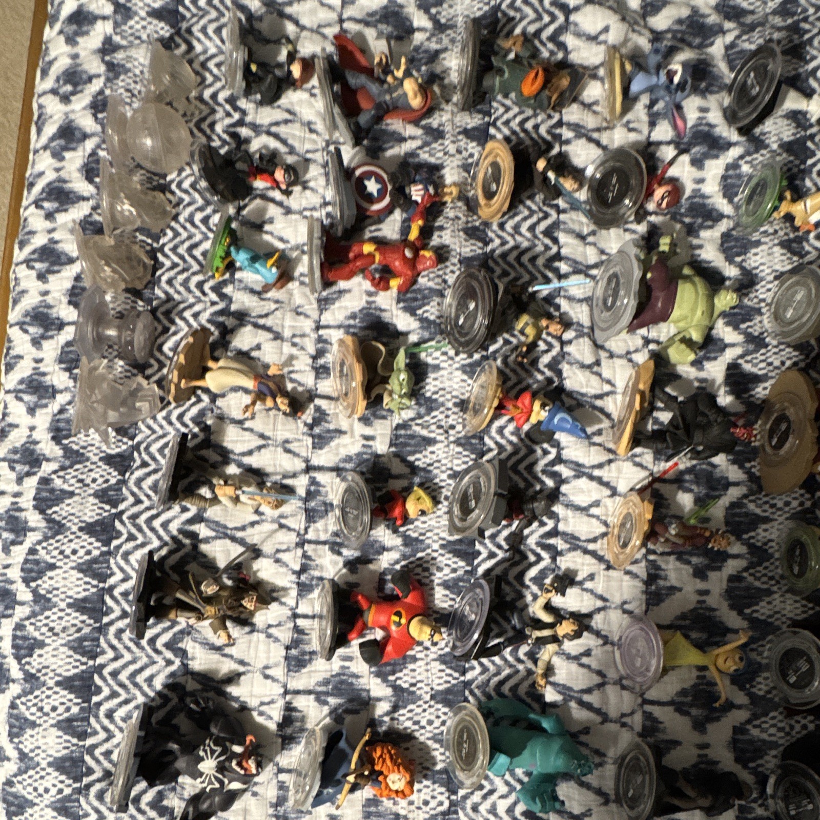 Disney Infinity Portal Base lot 50+