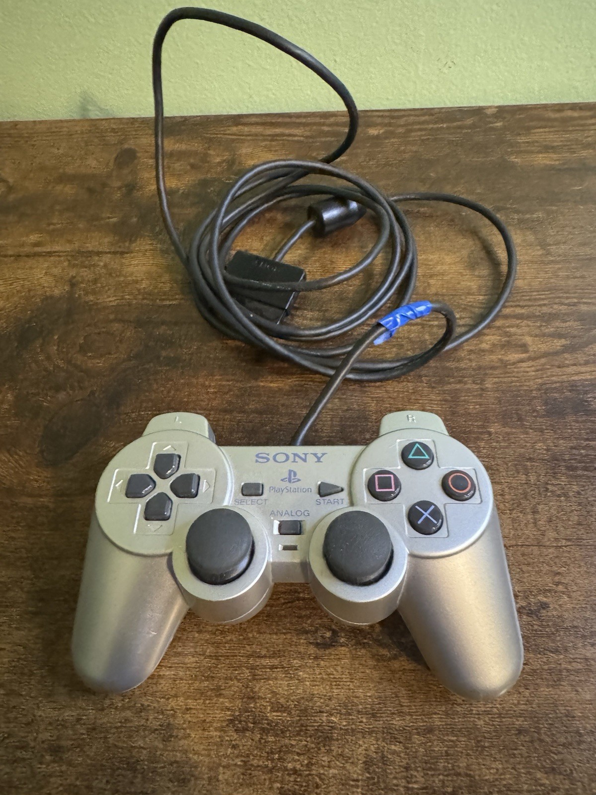 Sony PlayStation PS2 Wired DUALSHOCK 2 Analog Controller SCPH-10010 Silver VTG