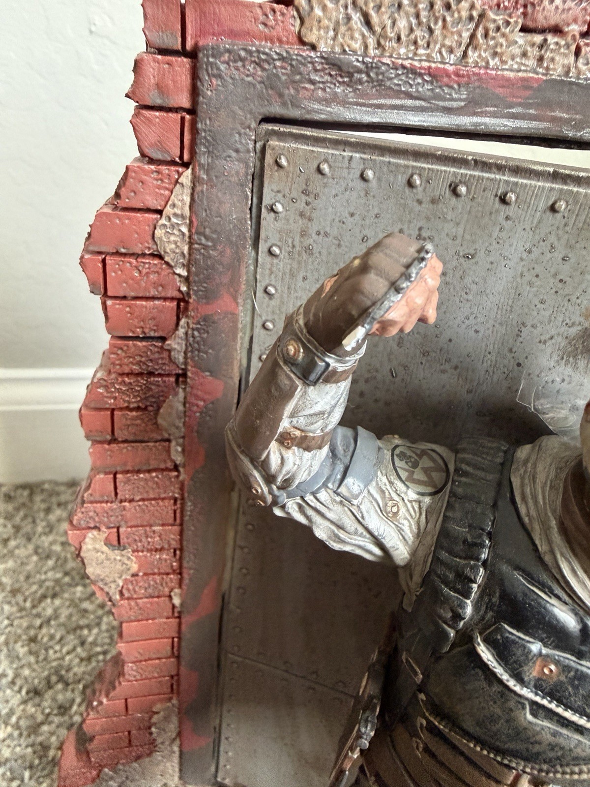 Metro Exodus Spartan Collectors Edition Figure Only *broken Knife* Please Read