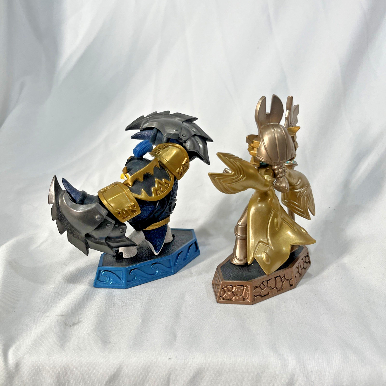 Skylanders Imaginators Golden Queen and King Pen Figure Lot of 2 Activision