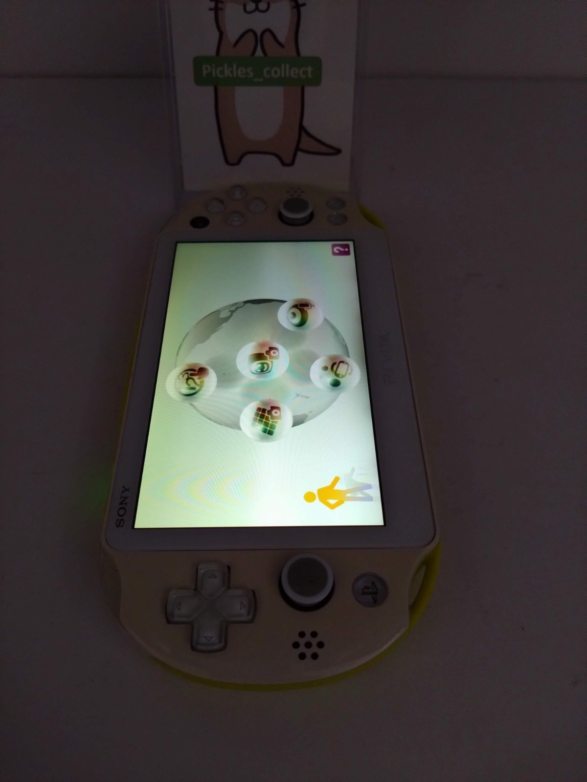 PS Vita 2000 Lime Green White PCH 2000 ZA13 Console only PSV Tested Sony 0611A