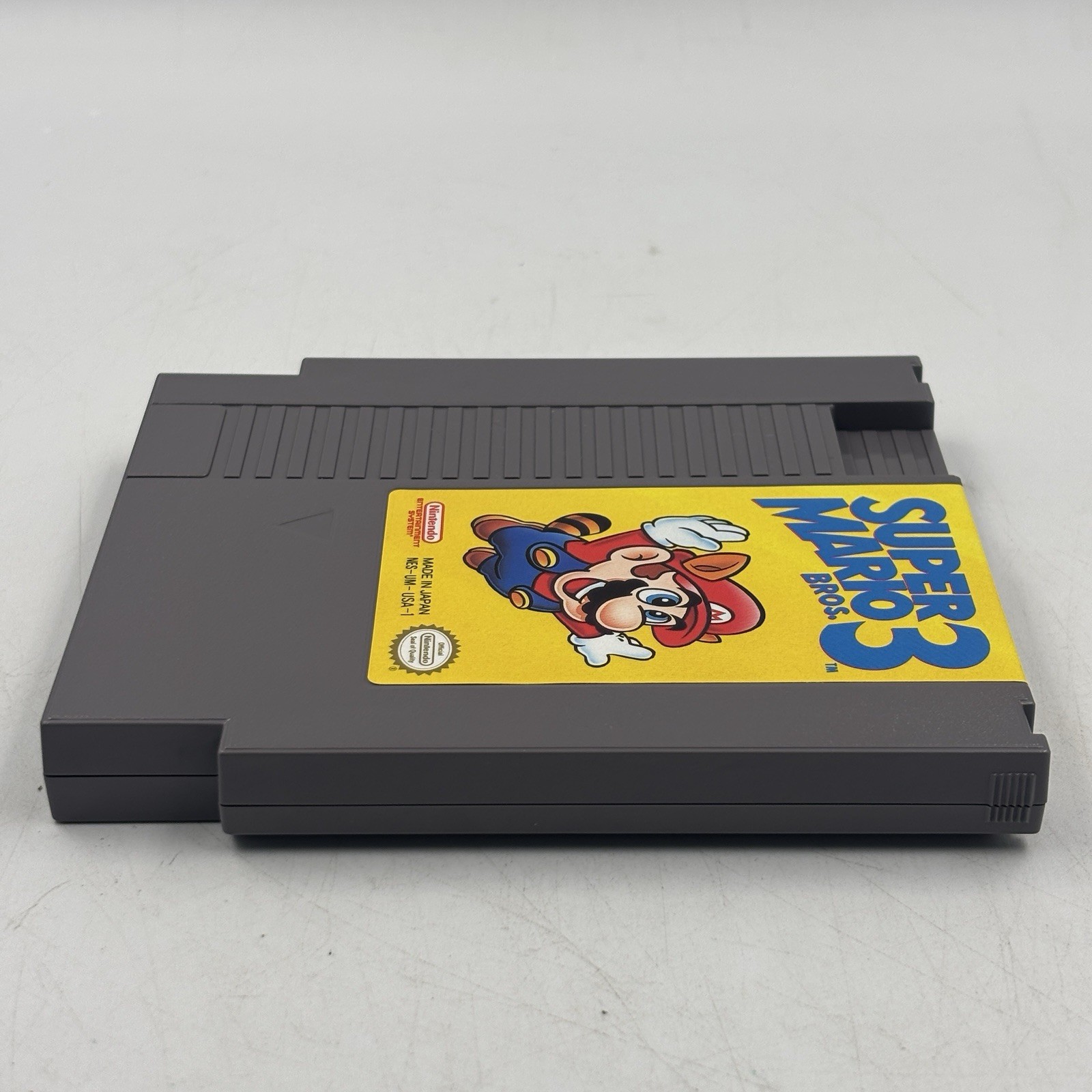 Super Mario Bros 3 RARE Canadian Version Oval Seal Nintendo NES CIB Near Mint