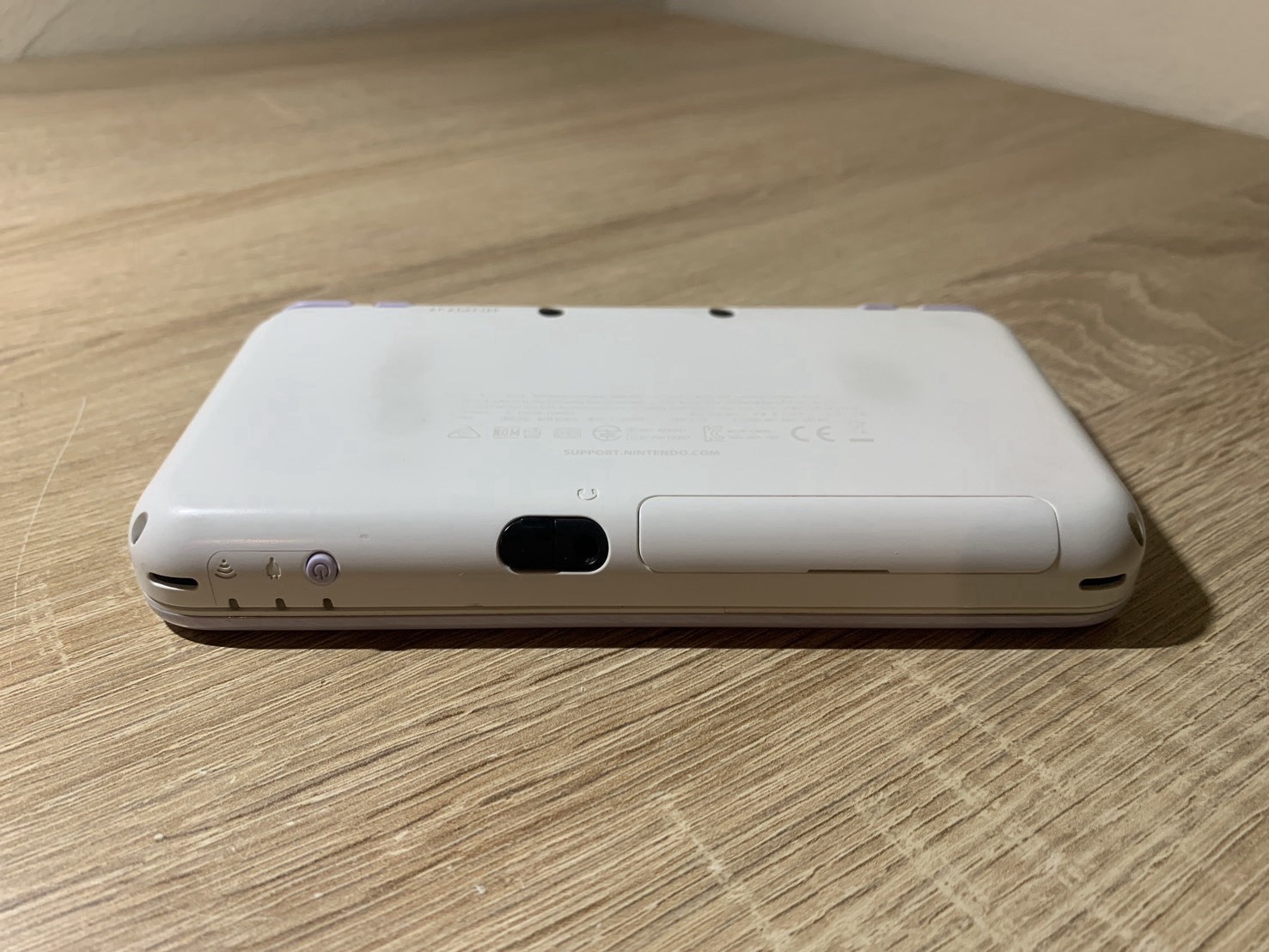 1348 Nintendo New 2DS LL White Lavender Very Good TESTED