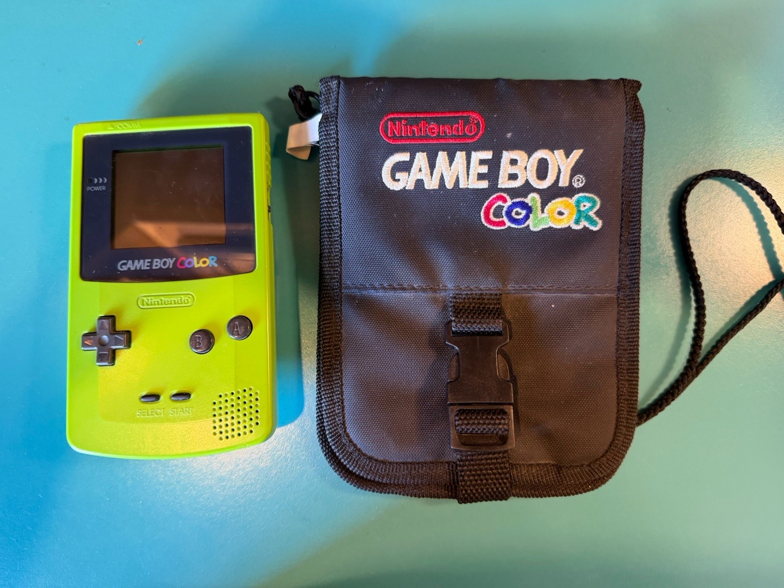 Nintendo Game Boy Color Kiwi Lime Green CGB-001 Handheld System Tested with case