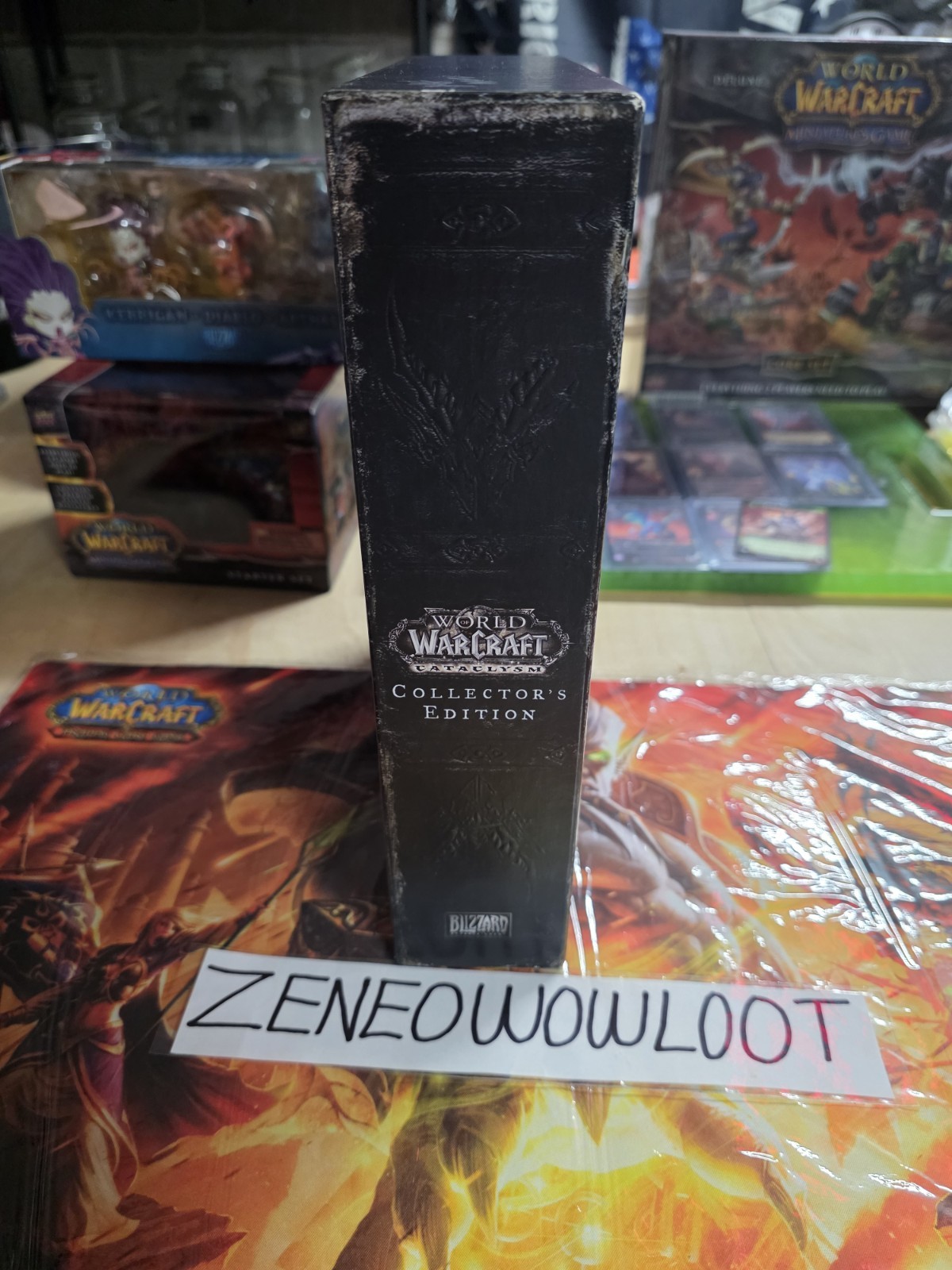 NEW World of Warcraft Cataclysm Collector’s Edition WoW Dev Team Signed